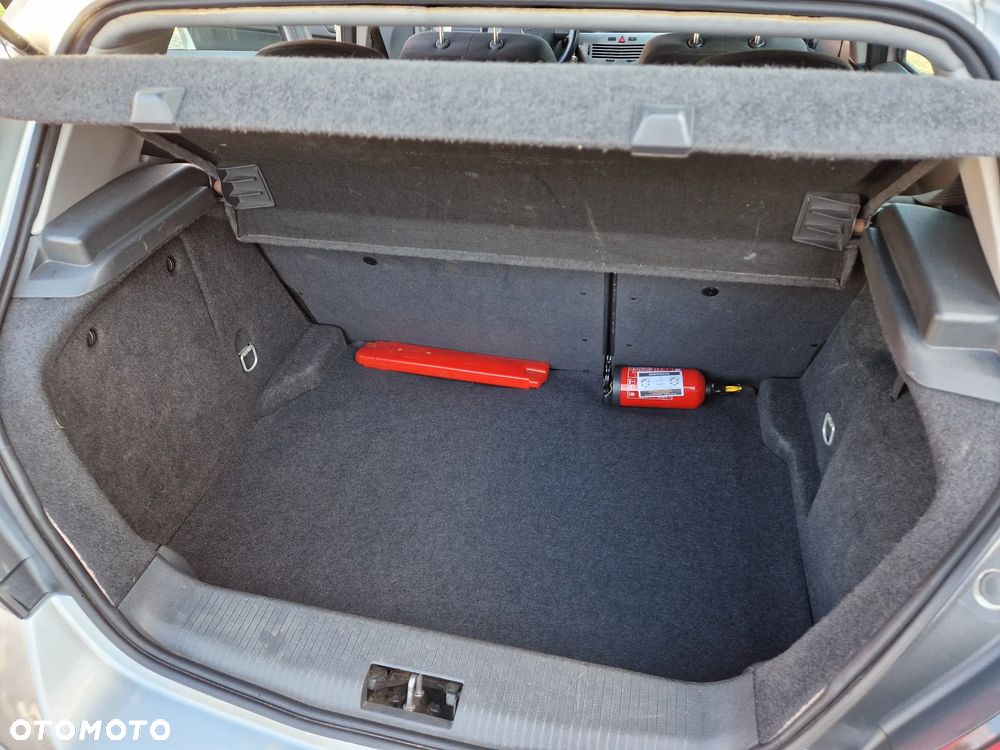 Opel Astra 1.4 - 11