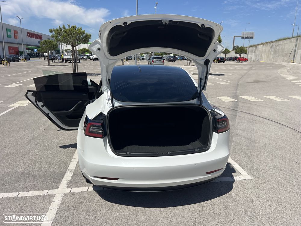 Tesla Model 3 Long Range AWD Dual Motor - 29