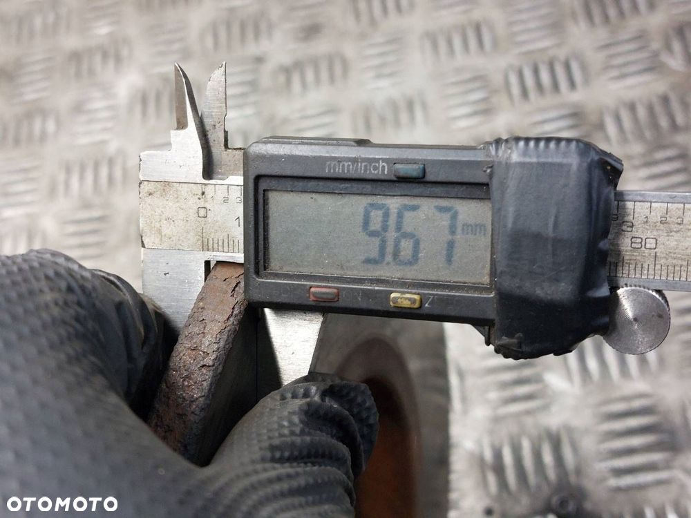 TARCZE HAMULCOWE TYŁ + ZACISKI VOLKSWAGEN GOLF VI - 5