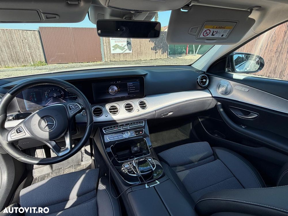 Mercedes-Benz E 220 d 9G-TRONIC - 14