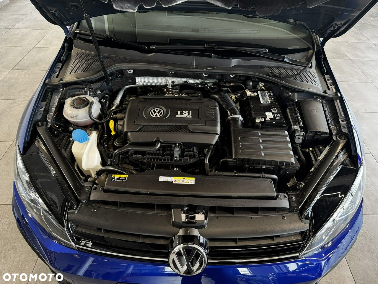 Volkswagen Golf - 36