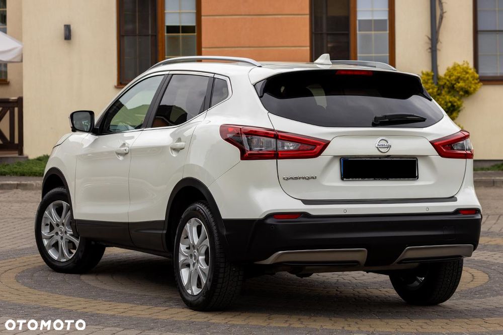 Nissan Qashqai 1.6 DIG-T Tekna+ - 25