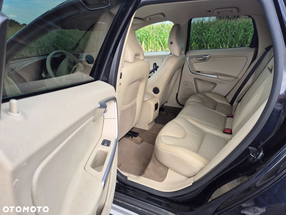 Volvo XC 60 - 17