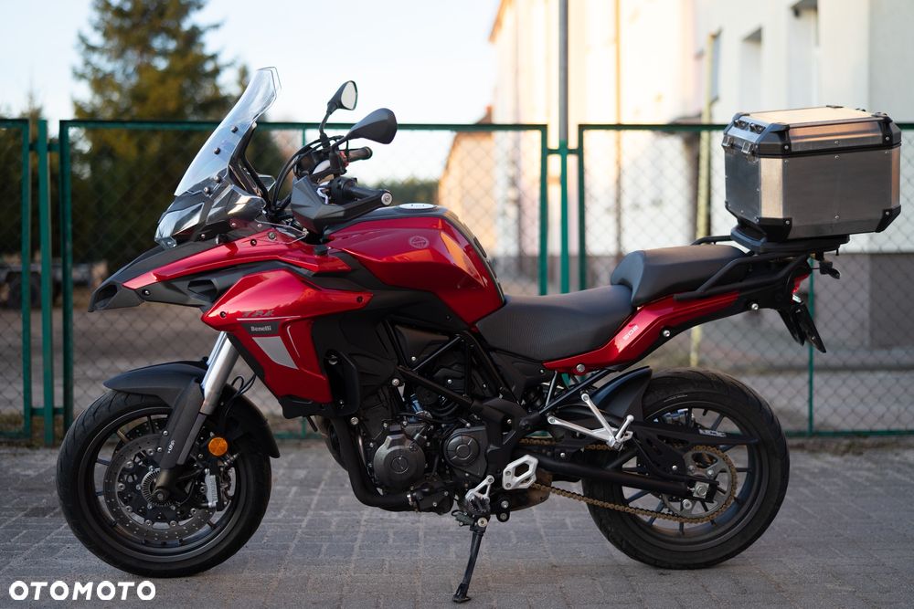 Benelli TRK 502 - 13