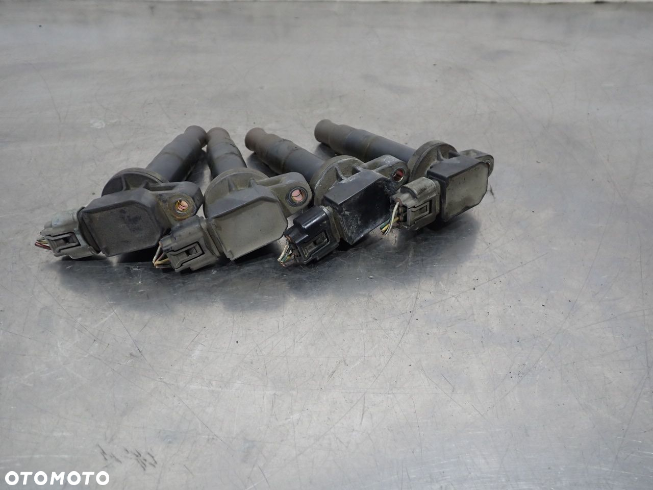 CEWKA ZAPŁONOWA TOYOTA YARIS I LIFT  90919-02240 - 2