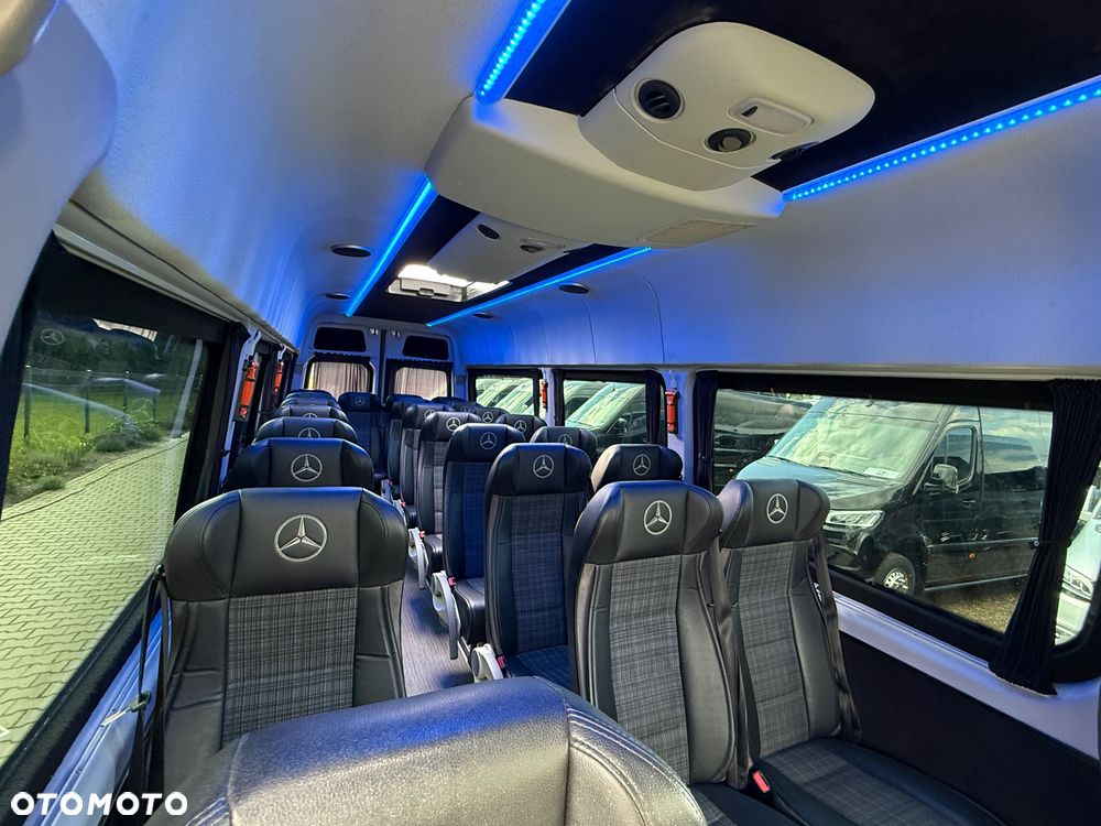 Mercedes-Benz Sprinter 516 24 miejsca - 20