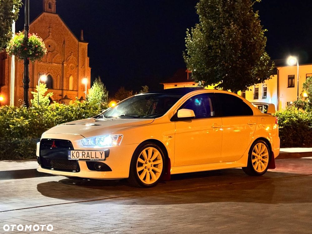 Mitsubishi Lancer - 2
