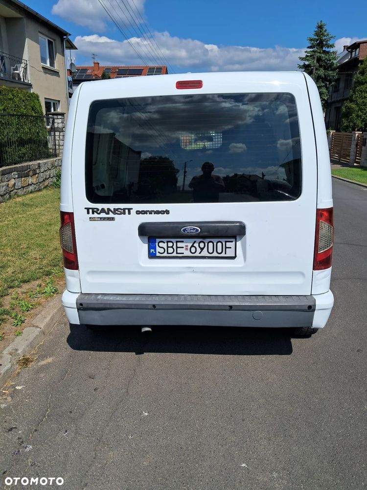 Ford connect - 4