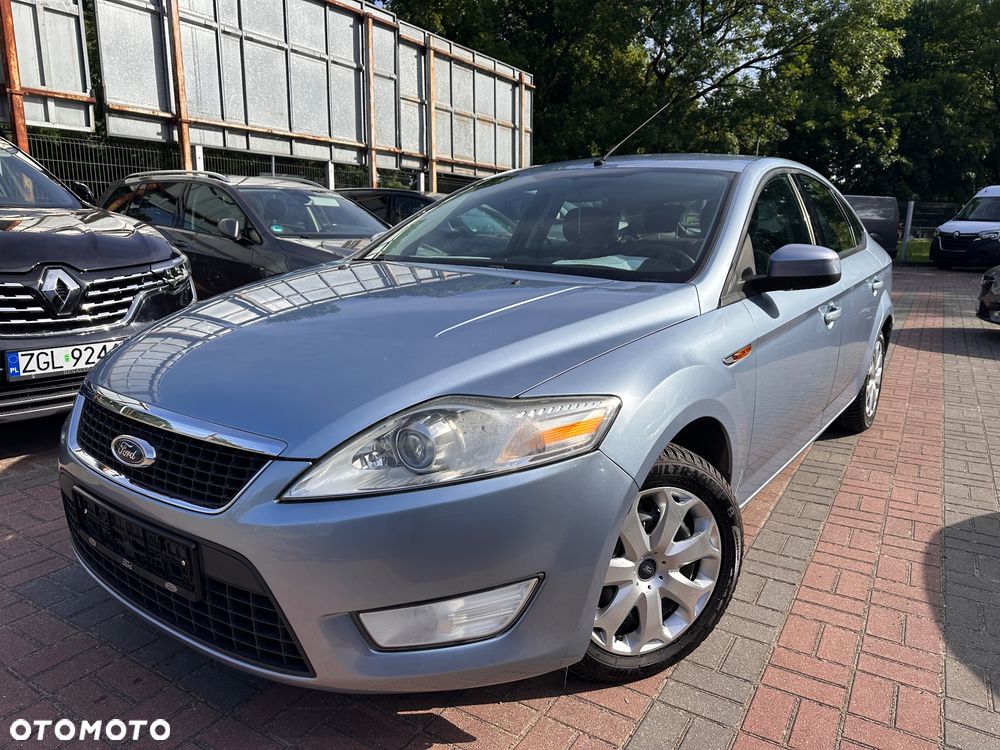 Ford Mondeo 1.6 Ambiente - 1