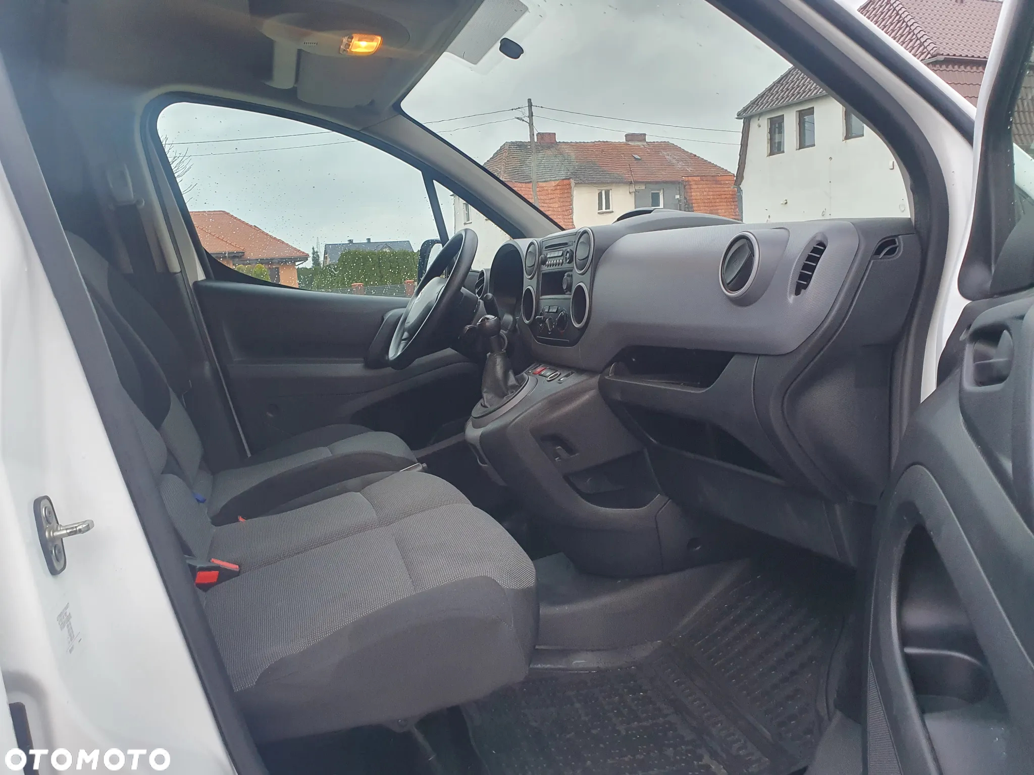 Peugeot Partner 1.6 BlueHDi Active - 11