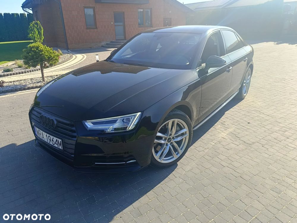 Audi A4 Limousine - 1