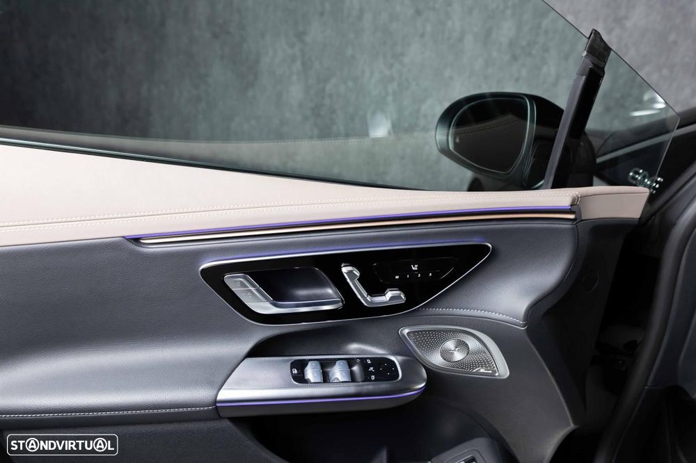 Mercedes-Benz EQE 350+ AMG Line - 44