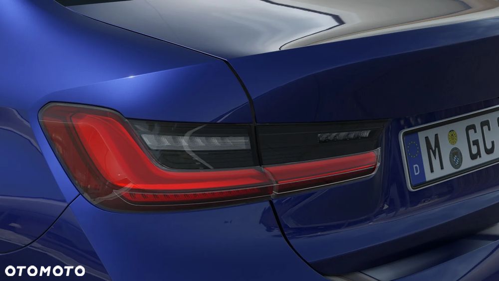 BMW Seria 3 318i M Sport - 9