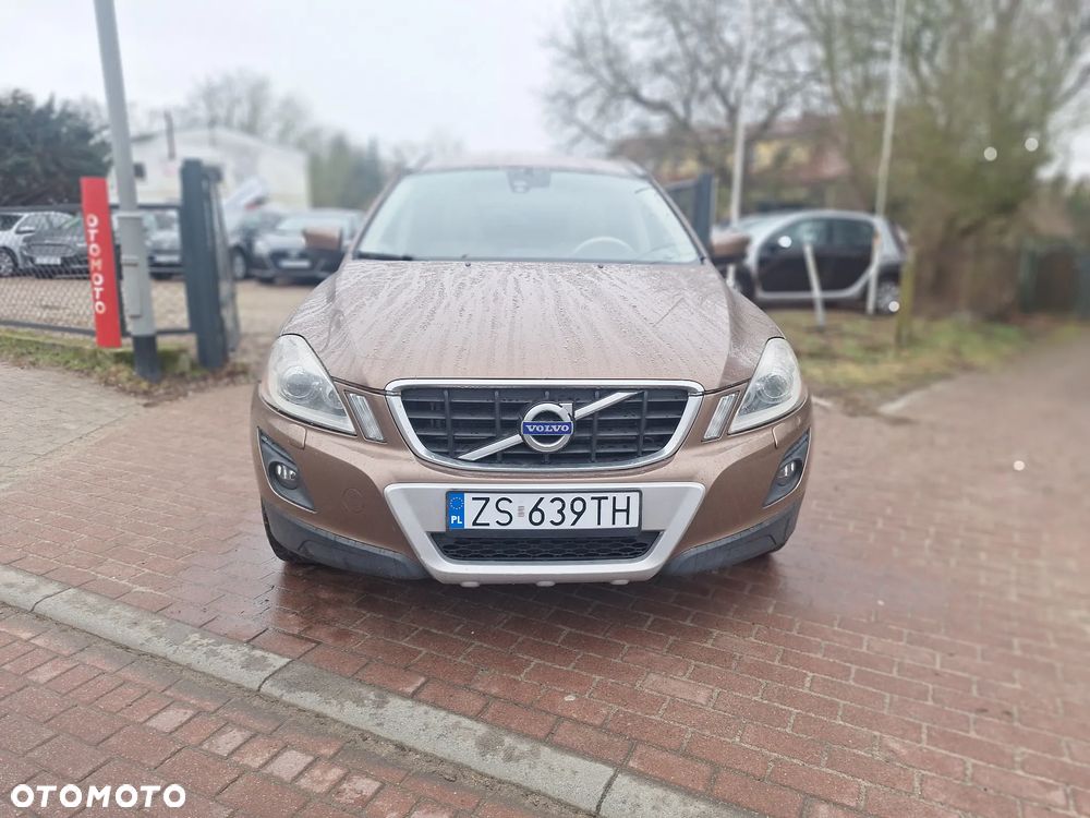 Volvo XC 60 - 4