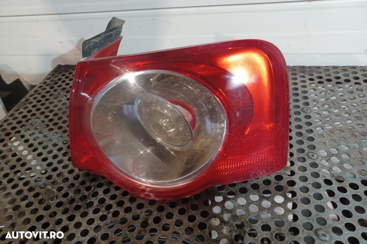 Lampa / Tripla stop dreapta pe aripa 3C5945096C Volkswagen VW Passat - 2