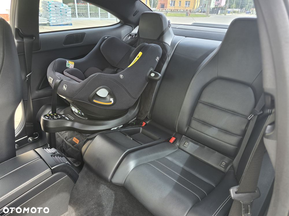 Mercedes-Benz Klasa C 250 CGI BlueEff - 14