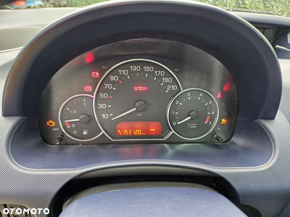 Peugeot 1007 1.4 Happy 2-Tronic - 14