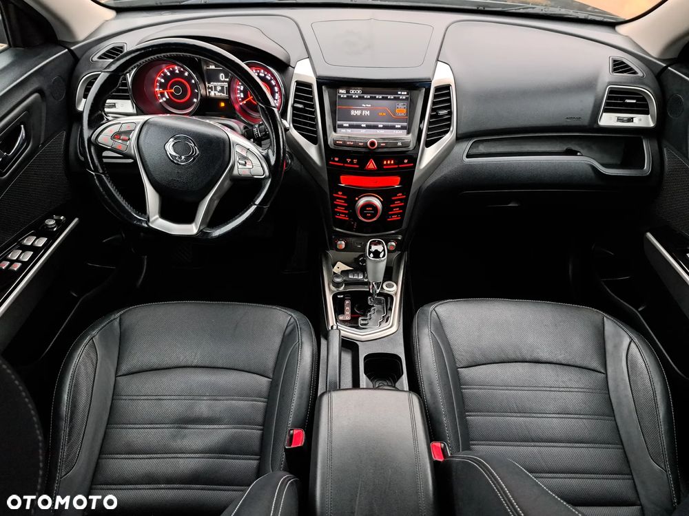 SsangYong/KGM Tivoli e-XGi 160 4WD Sapphire - 18