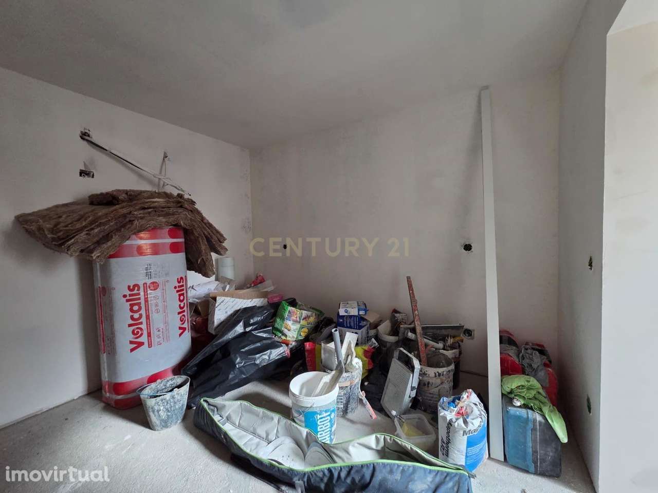 Andar Moradia T2 com Jardim e Aparcamento para 2 carros em Águas Santa - Grande imagem: 4/18