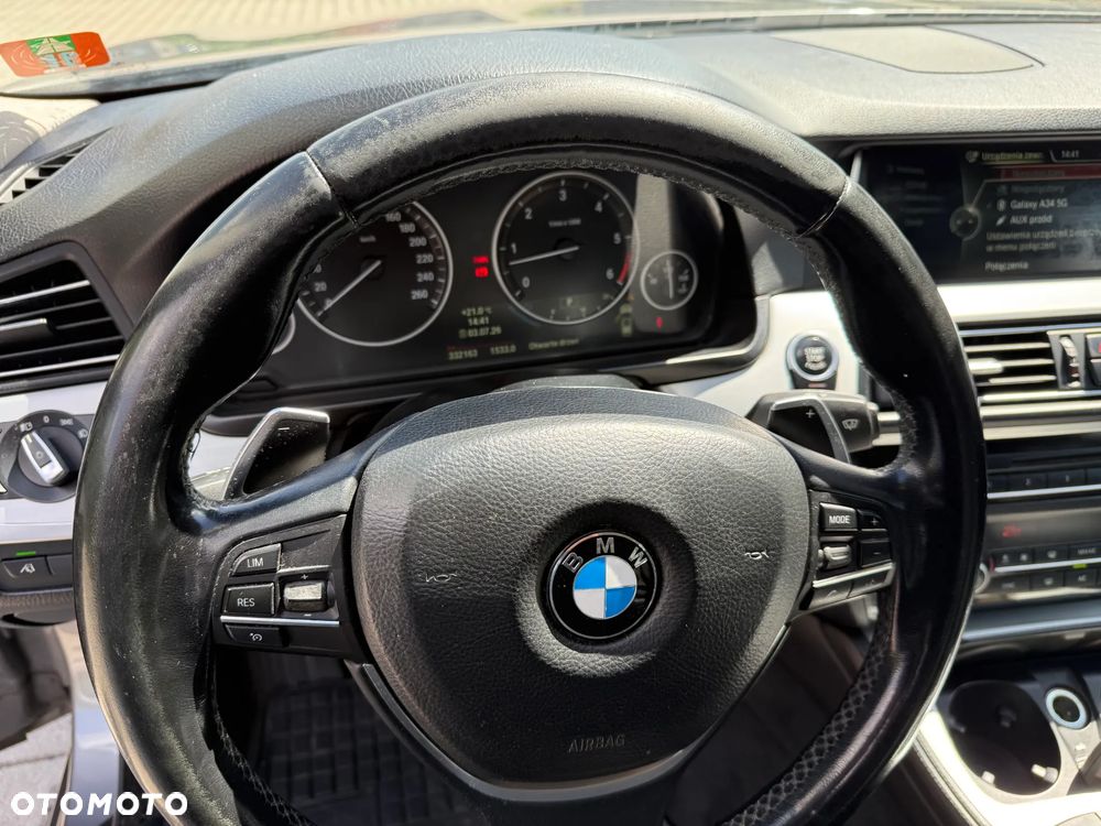 BMW Seria 5 530d xDrive Luxury Line - 21