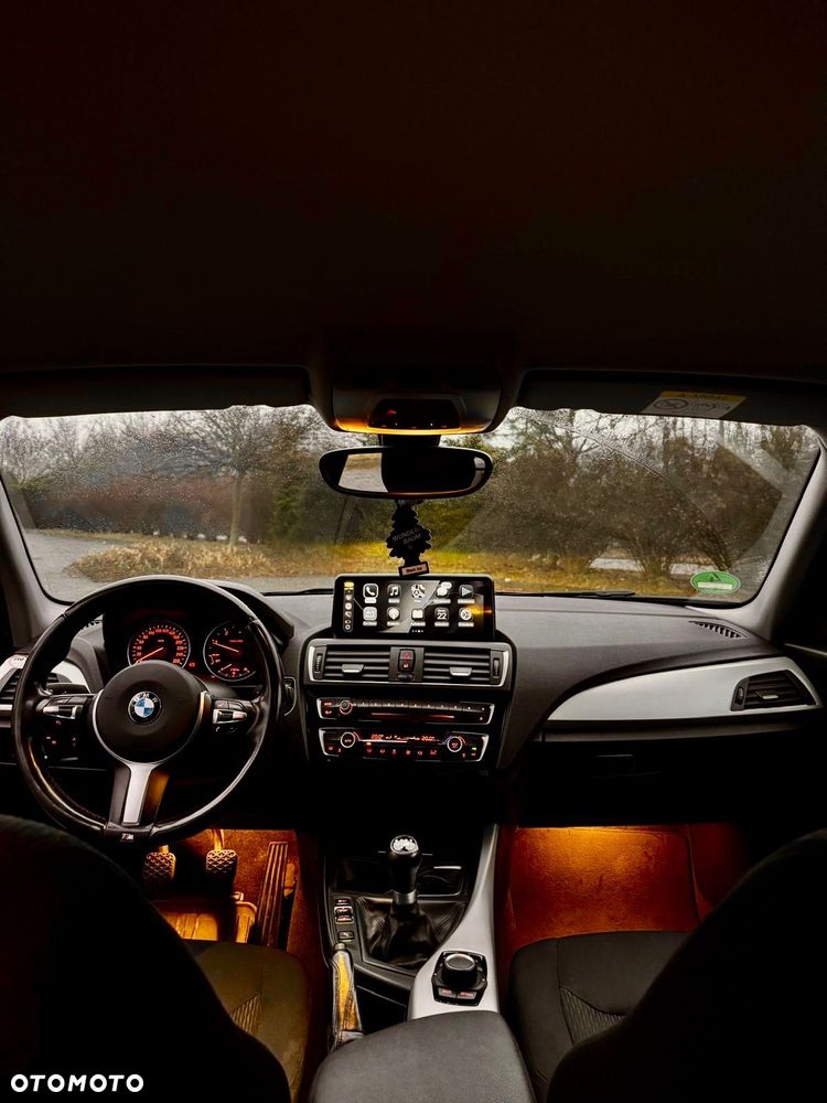 BMW Seria 1 118d xDrive M Sport - 11