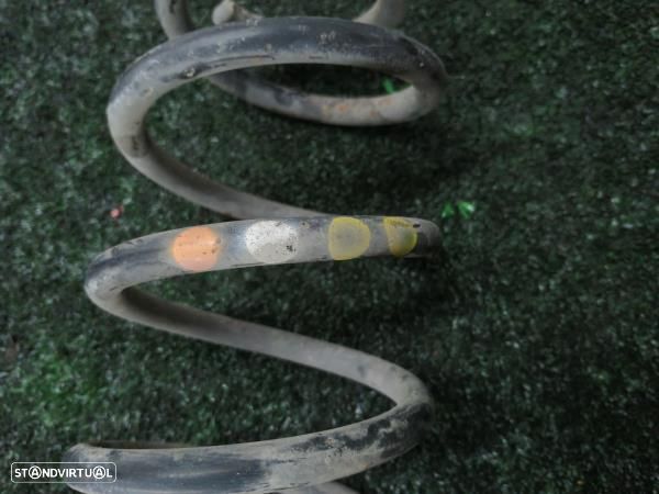 Mola Suspensao Tras Volkswagen Polo (9N_) - 2