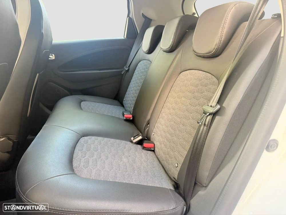 Renault Zoe - 13