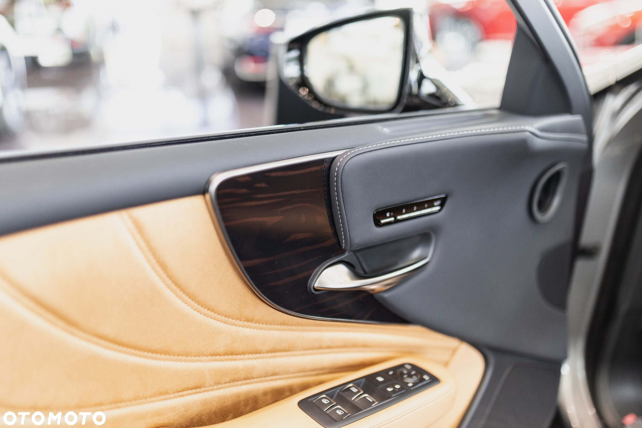 Lexus LS 500h Prestige AWD - 9