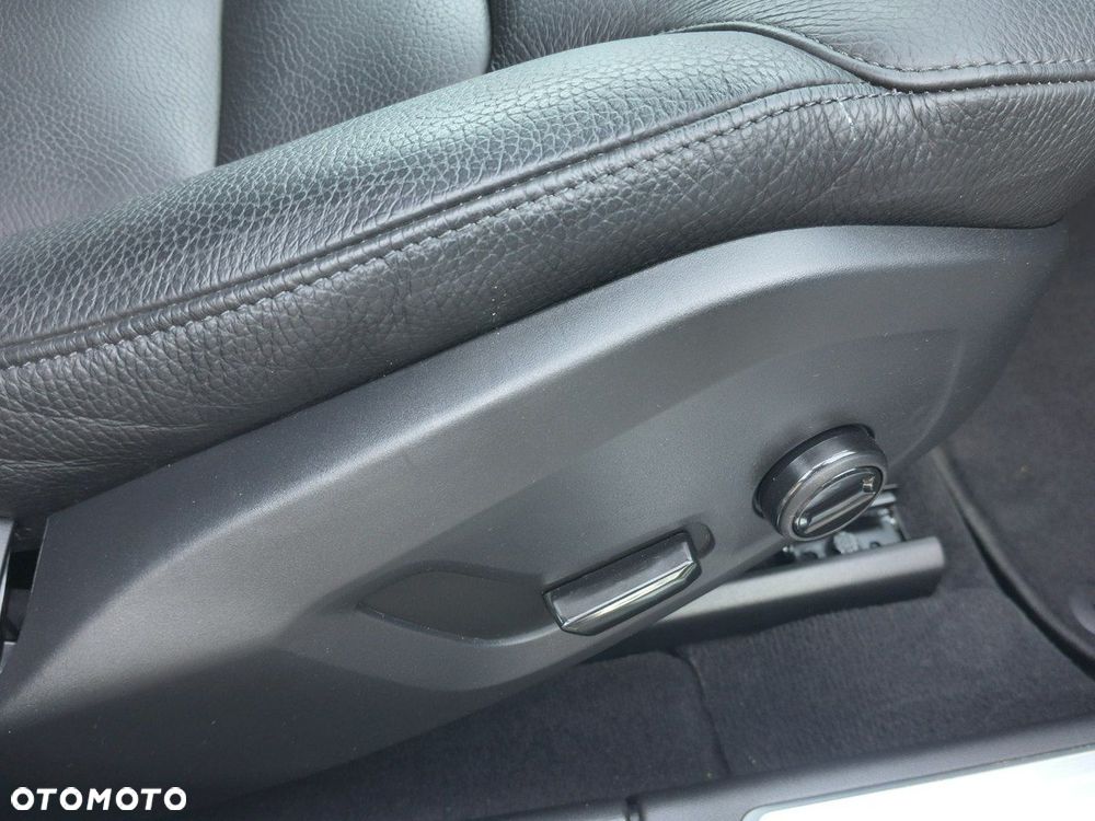 Volvo V90 D3 Momentum - 26