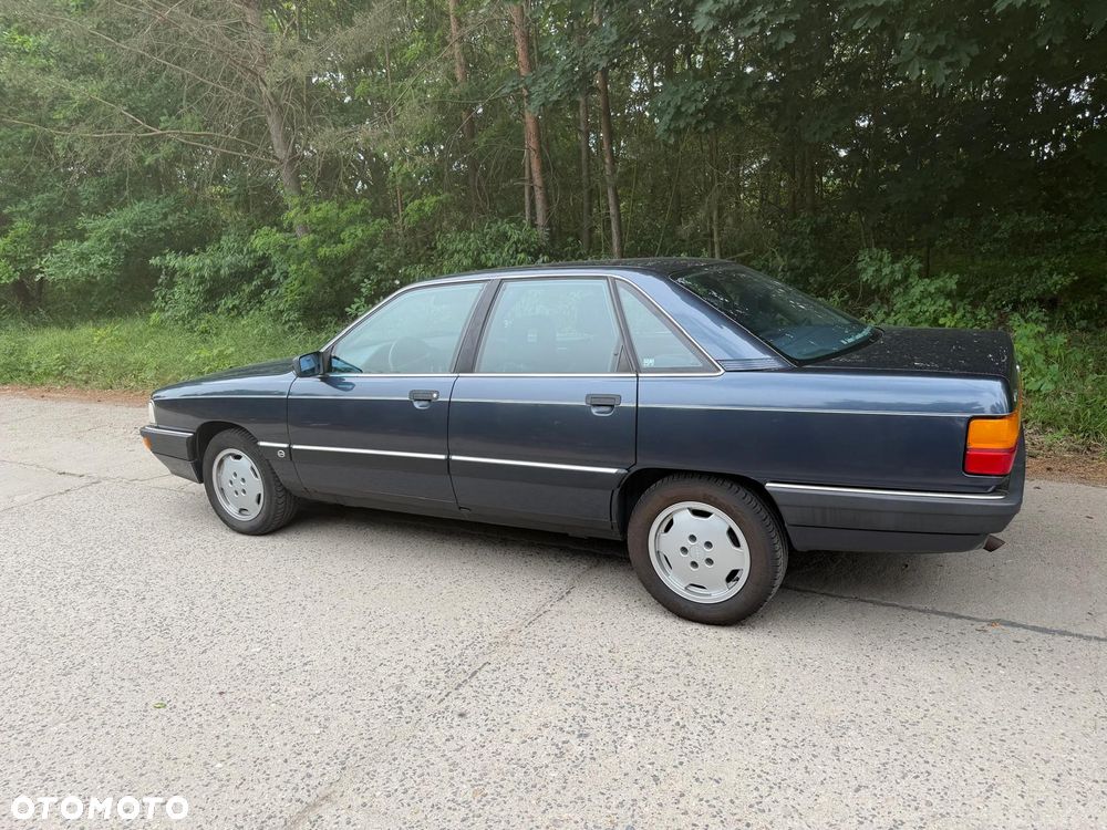 Audi 200 2.2 Turbo - 8
