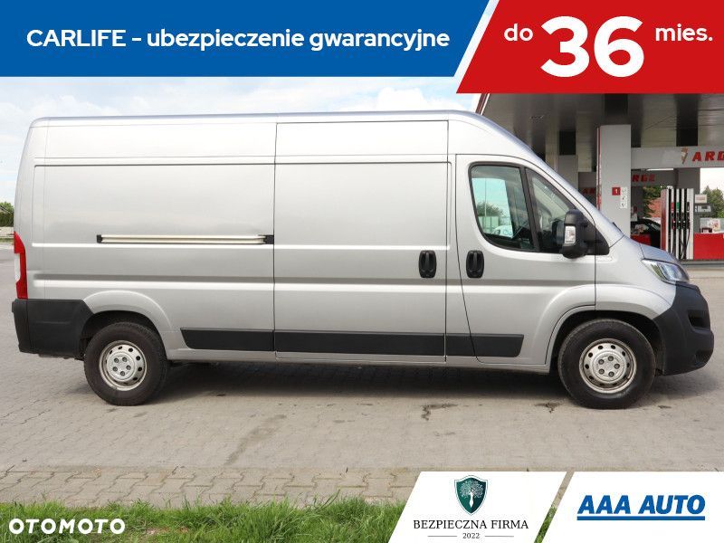 Opel movano - 8