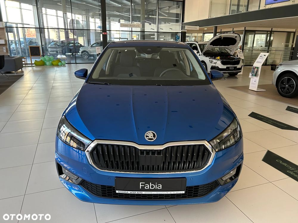 Skoda Fabia 1.0 TSI Drive - 2
