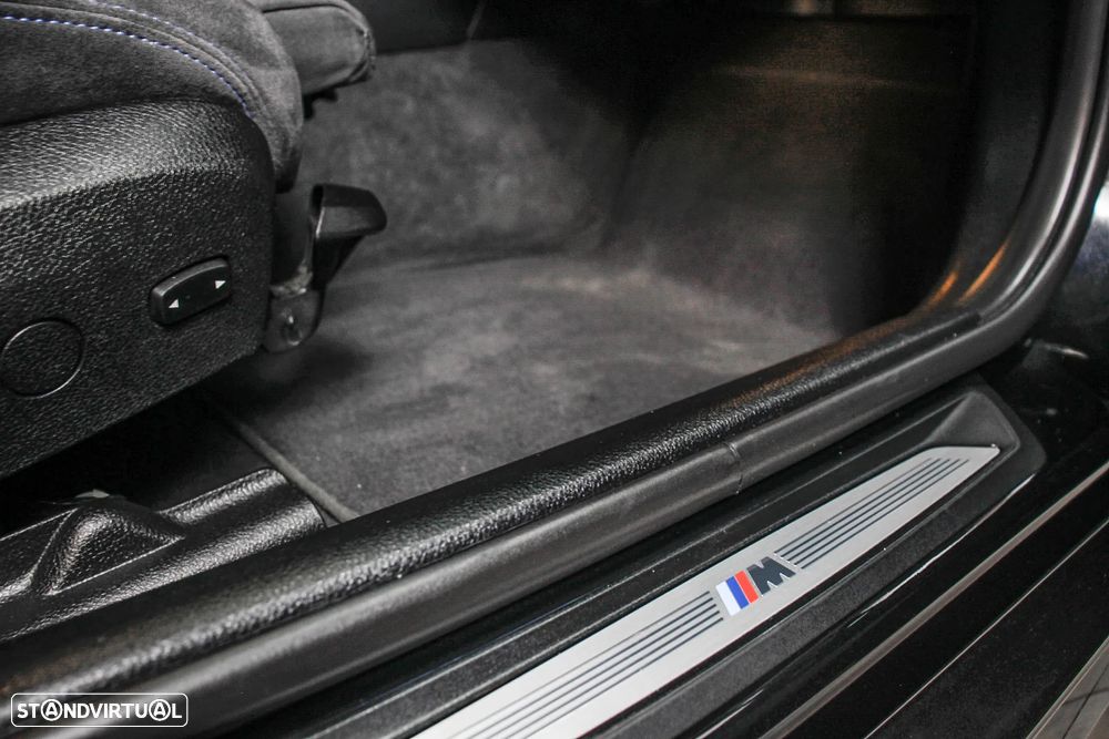 BMW 320 d Auto Pack M - 19