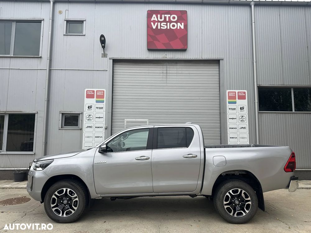Toyota Hilux 4x4 Double Cab MHEV Autm. Executive - 9