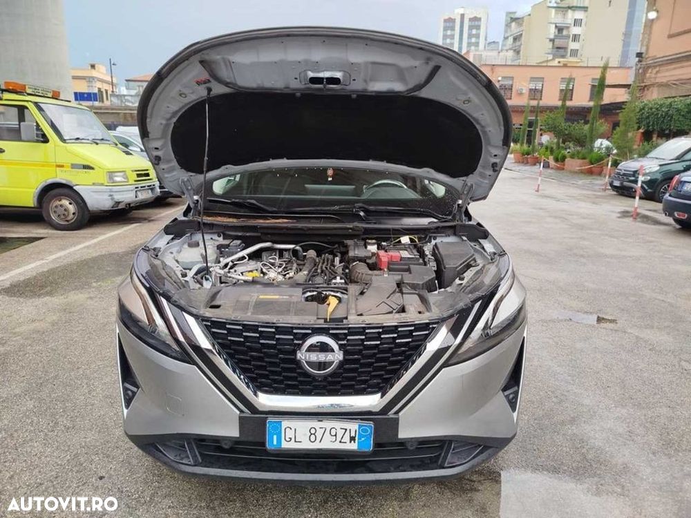 Nissan Qashqai 1.3 DIG-T N-CONNECTA - 27