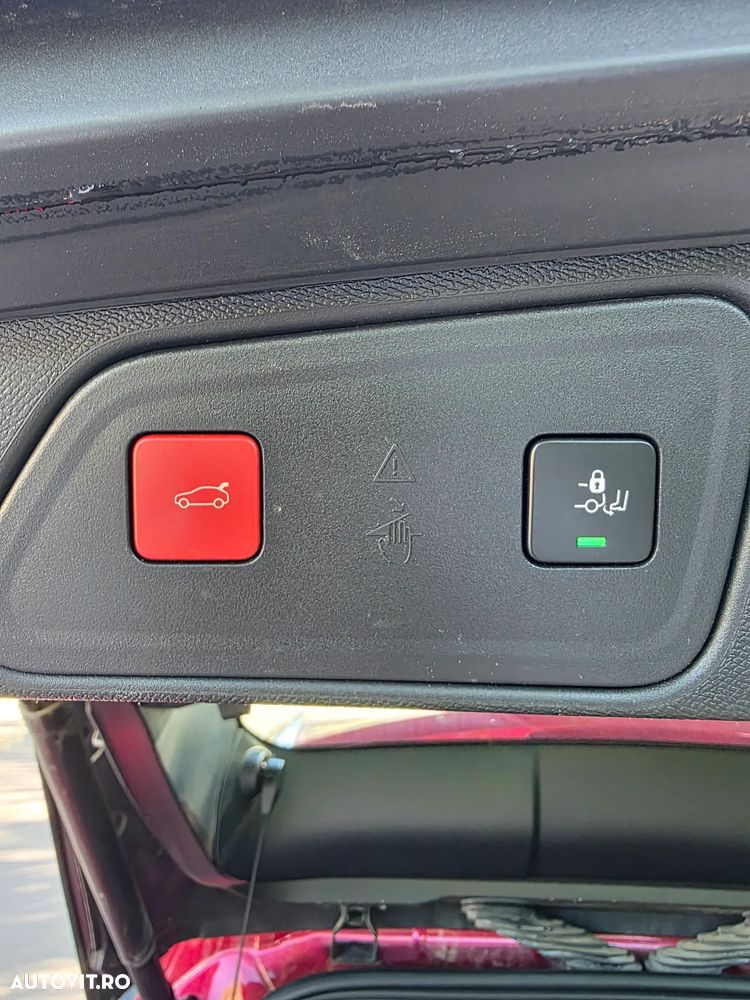 Peugeot 3008 PureTech 130 Stop & Start GPF EAT8 Allure - 10