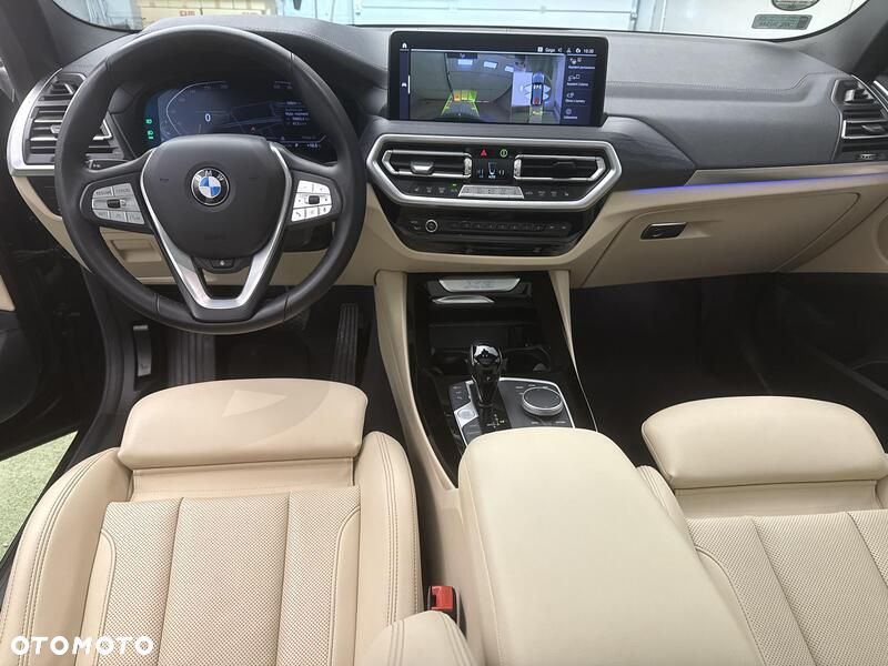 BMW X3 xDrive20i - 24