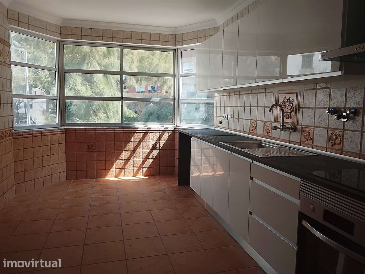 Apartamento T2+1 Venda em Algueirão-Mem Martins,Sintra - Grande imagem: 3/18
