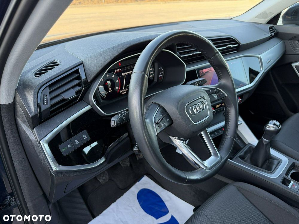 Audi Q3 35 TDI Quattro - 19