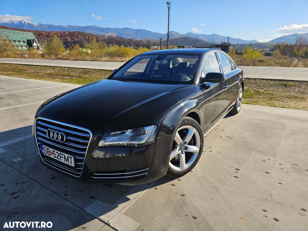 Audi A8 - 1