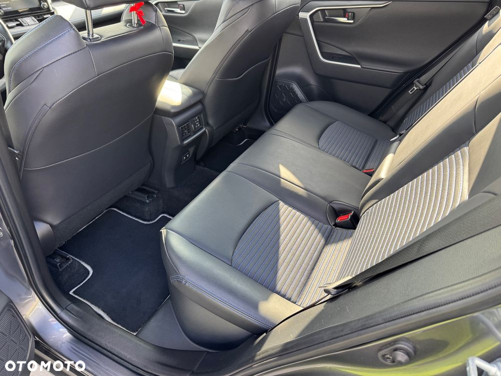 Toyota RAV4 2.5 Hybrid Selection 4x4 - 17