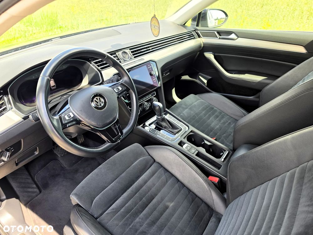 Volkswagen Passat 2.0 TDI BMT Highline DSG - 4