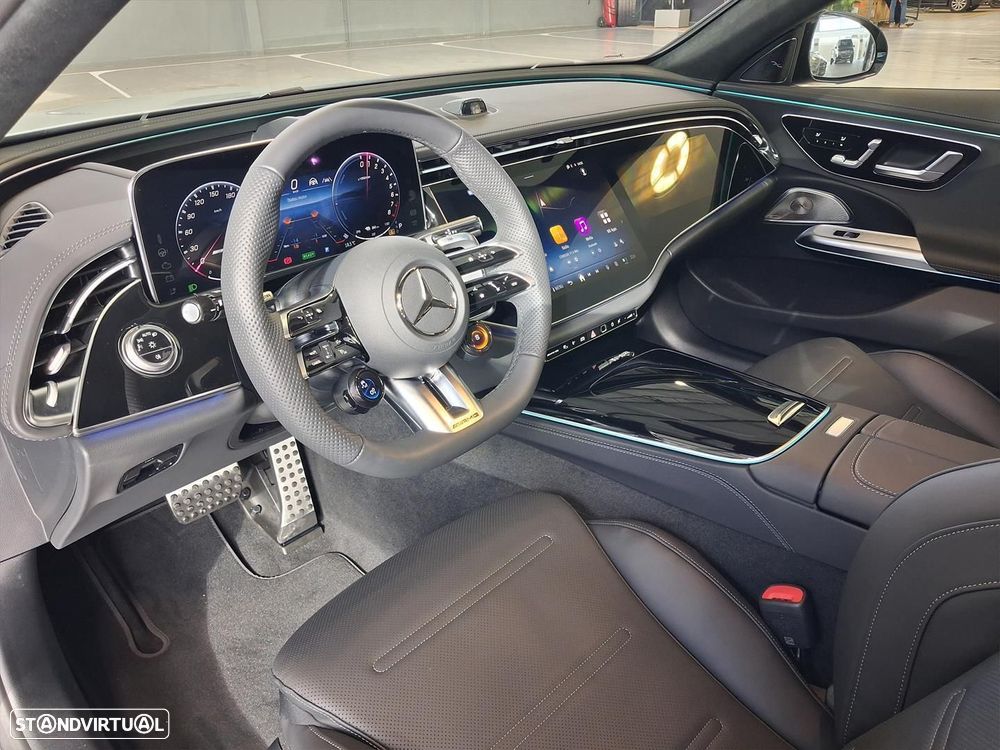 Mercedes-Benz E 53 AMG Hybrid 4Matic+ - 13