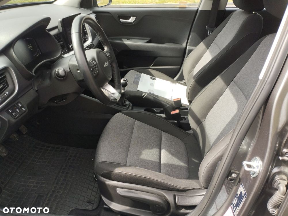 Kia Stonic 1.2 M - 22