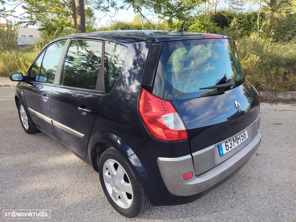 Renault Scénic 1.5 dCi Dynamique - 1