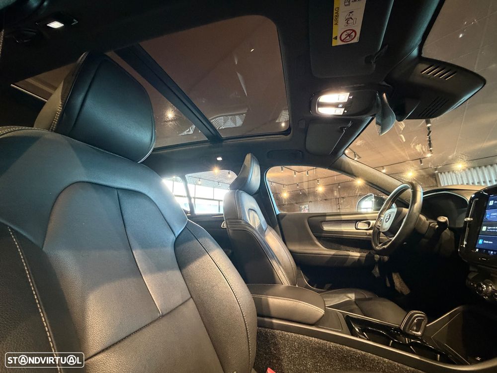 Volvo XC 40 P8 AWD Recharge RDesign - 29