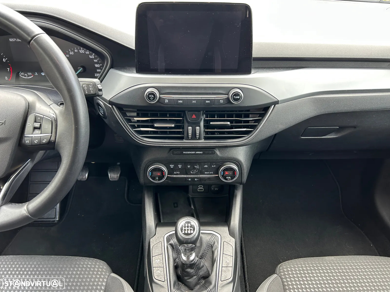 Ford Focus 1.0 EcoBoost Connected - 12