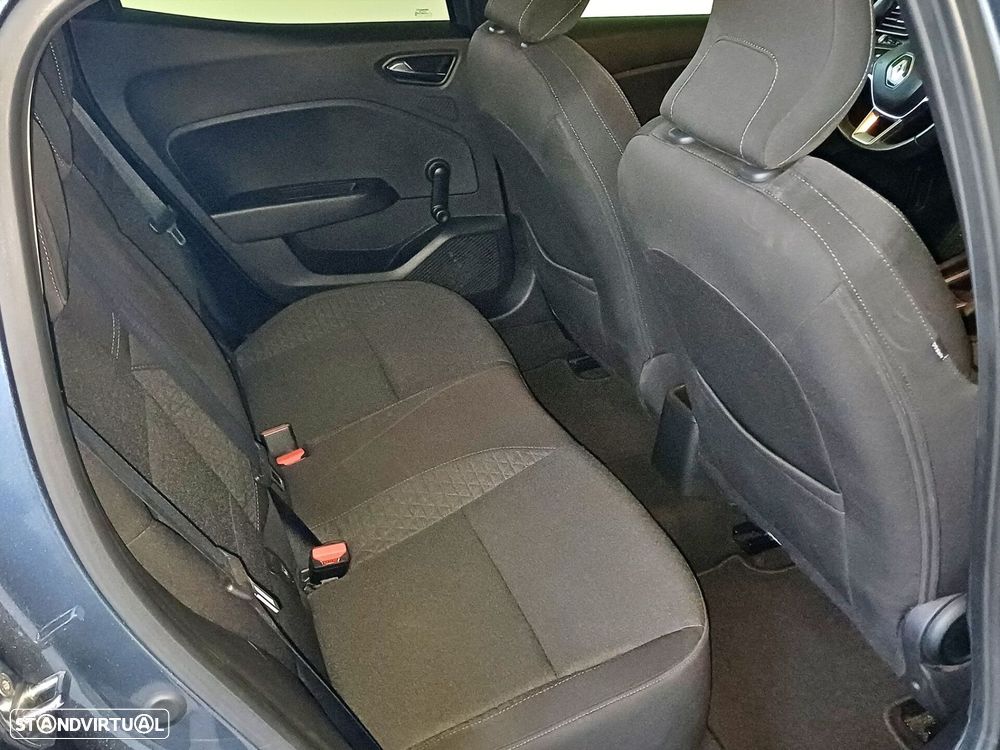 Renault Clio - 13