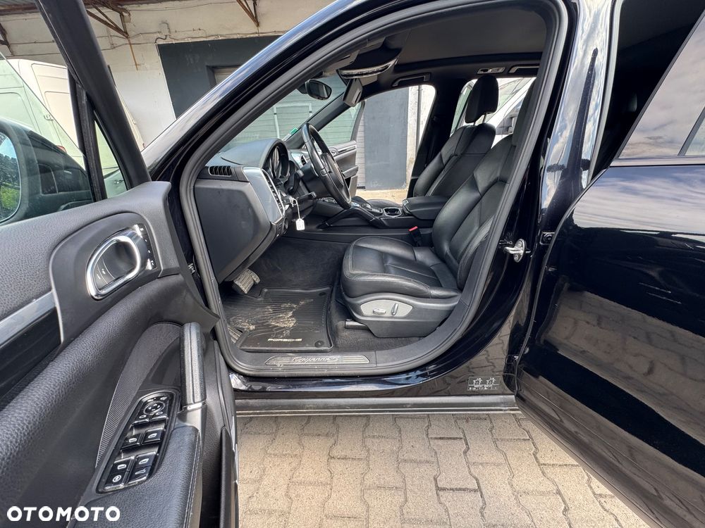 Porsche Cayenne S Tiptronic S - 15
