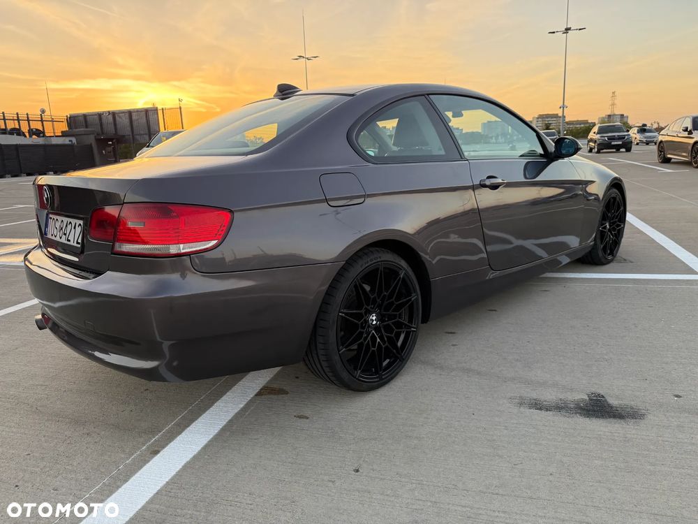 BMW Seria 3 320d - 6
